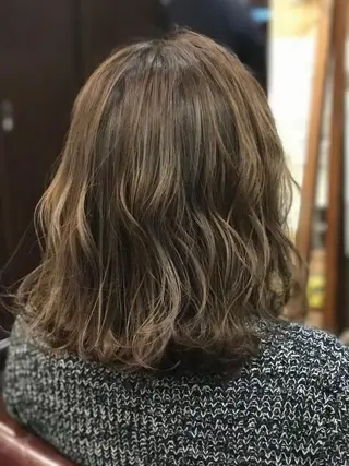 ミディアム カラー 韓国ヘア🤍髪質改善 🇰🇷AKANEのヘアスタイル