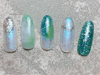 ネイル マジックミラー所属・マジック ミラーのネイルデザイン