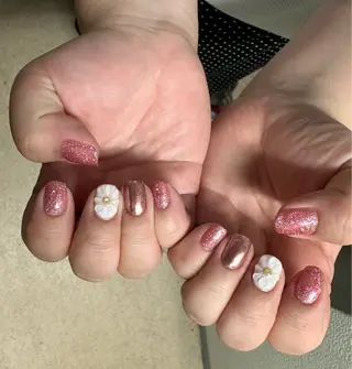 ネイル M.jewelry himeka🍒のネイルデザイン