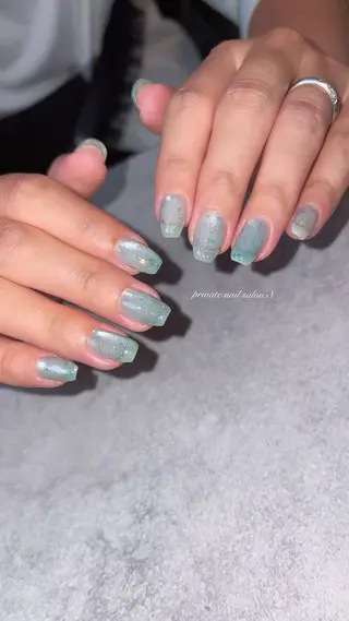 ネイル 関山 志乃のネイルデザイン