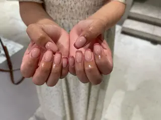 ネイル esby Loely MIZUKIのネイルデザイン