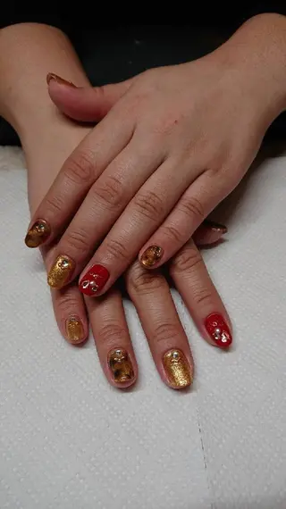 ネイル 愛ネイルサロン所属・愛 ネイルサロンのネイルデザイン