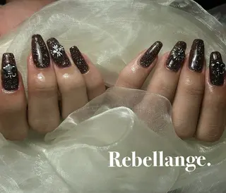 ネイル Rebellange n.のネイルデザイン