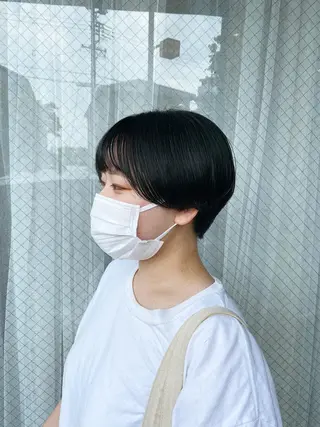 ショート 高浜 夕海のヘアスタイル
