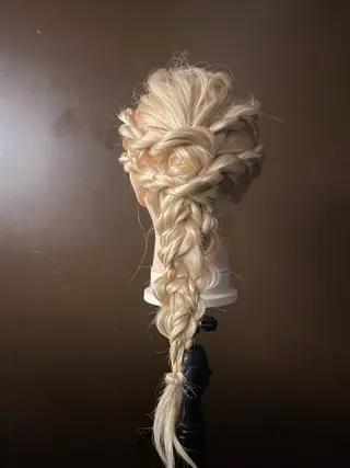 セミロング 青木 美樹の眉毛・アイブロウイメージ