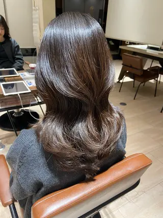 ミディアム 🎀大竹美侑／顔まわ りカット／レイヤーのヘアスタイル