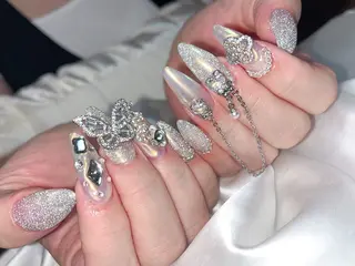 ネイル salon de Tiaraのネイルデザイン