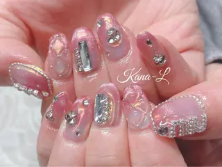 ネイル 芦辺 香奈のネイルデザイン