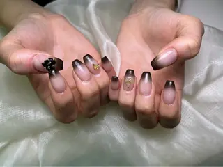 ネイル lucky nail 歌舞伎町のネイルデザイン