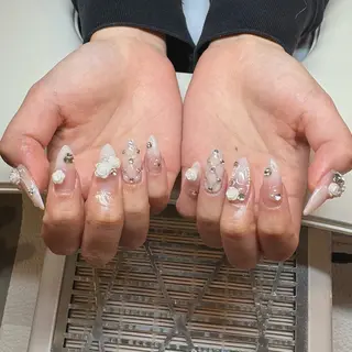 ネイル Lily Nailのネイルデザイン