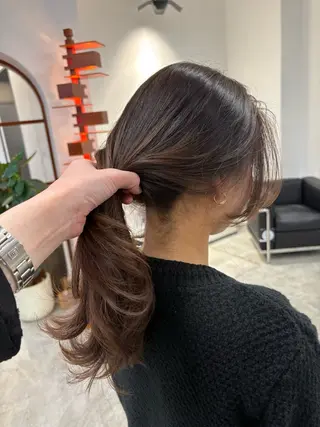 ロング IWAINAGOYA所属・金子 賢人のヘアスタイル