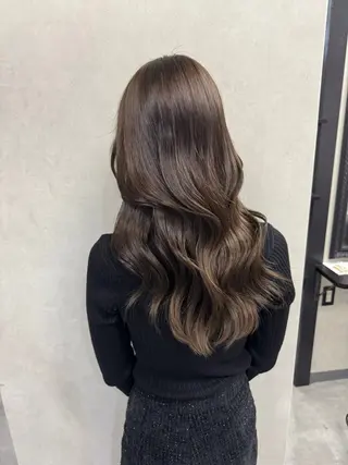 ロング カラー mana/ブリーチ なし/ベージュ/暖色のヘアスタイル