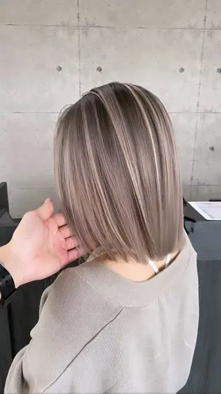 ミディアム カラー 🇺🇸海外デザイン iCON TOKYOのヘアスタイル