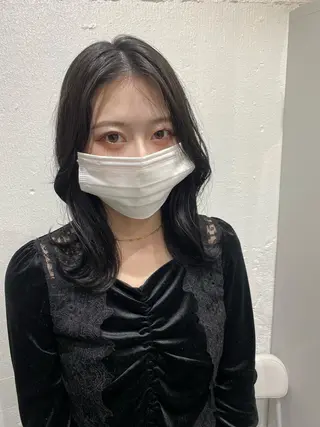 ミディアム kai .のヘアスタイル