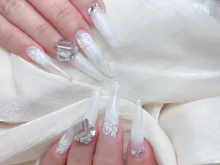 ネイル M🌷nail 長さだし専門店のネイルデザイン