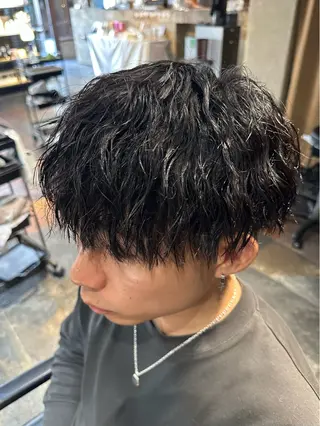 ショート パーマ メンズ Lee東三国 店長 谷辻誠志のヘアスタイル
