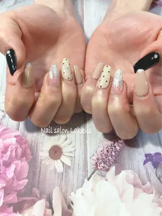 ネイル Lakkus T－CHIのネイルデザイン