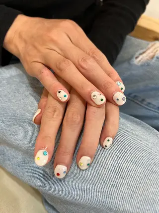 ネイル Nes.Nail所属・Miyagi Asamiのネイルデザイン