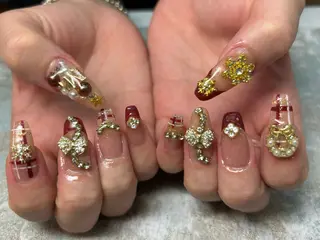 ネイル Queennail 北堀江megumiのネイルデザイン