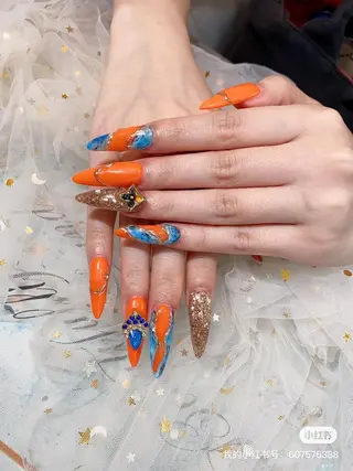 カラー パンダ ネイルのネイルデザイン