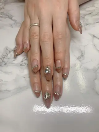ネイル はな💎ネイル ワンホン、長さ出しのネイルデザイン