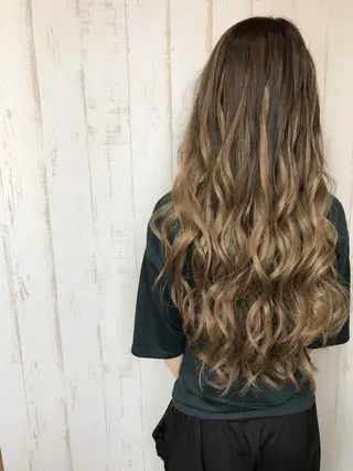 ロング カラー パーマ ヘアアレンジ チビ編み込みエクステ シールEXどぅ〜すのヘアスタイル