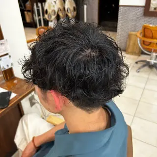 パーマ メンズ メンズ特化/カット: パーマ🔥REO🔥のヘアスタイル