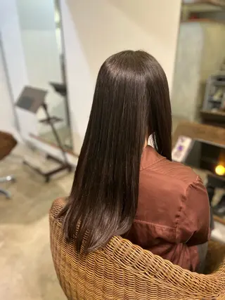 ロング 廣谷 EMIのヘアスタイル