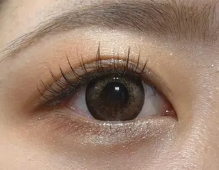 マツエク・マツパ 前田 亜由美のヘアスタイル