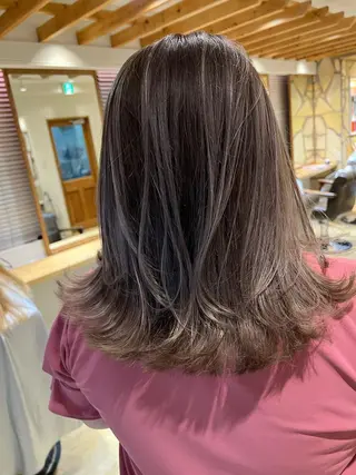 セミロング 渋谷ハイトーン/ デザインカラー阿部のヘアスタイル