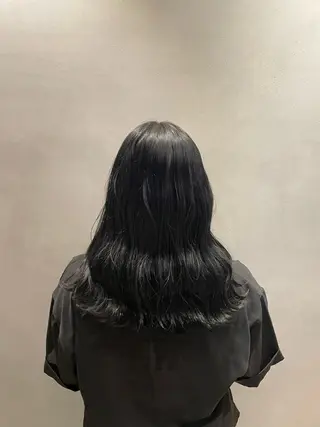 ロング カラー 森 遥菜のヘアスタイル