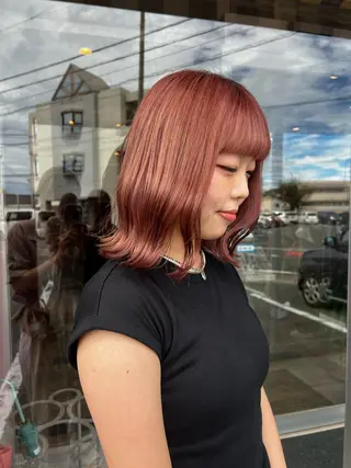 ミディアム カラー れいな🌼 ボブ･艶カラー🌼のヘアスタイル