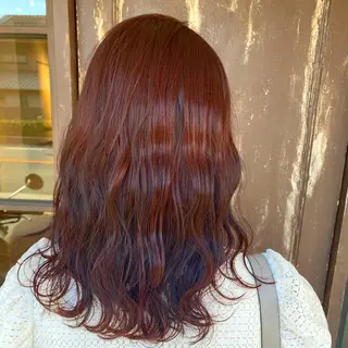 セミロング カラー 川越 輝梨奈のヘアスタイル