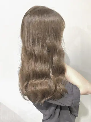 セミロング Hip's eyes meiのヘアスタイル