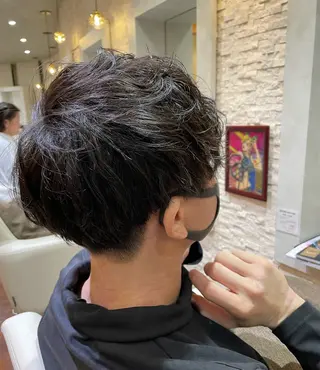 パーマ メンズ 本多 美羽のヘアスタイル