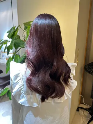 カラー Lond  Emi 艶髪モテヘアのヘアスタイル