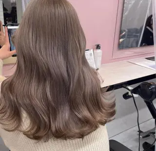 セミロング カラー パーマ ヘアアレンジ メンズ キッズ ネイル マツエク・マツパ アイブロウ 堀井 凌平のヘアスタイル