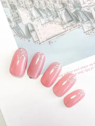 ネイル Lilly nail オーナーMikuのネイルデザイン