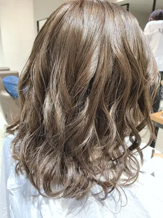 ミディアム カラー 🌿earth亀有店 【緑髪のノブ】🌿のヘアスタイル