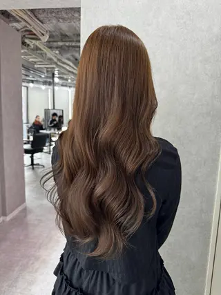 ロング カラー 赤み無し柔らかカラー 【梅田】madokaのヘアスタイル