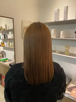 hinata /ハイトーンのヘアスタイル