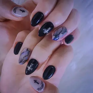 ネイル NOIROUGE所属・NOI ROUGEのネイルデザイン