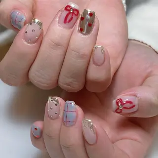 ネイル Elsias 詩織のマツエク・マツパデザイン