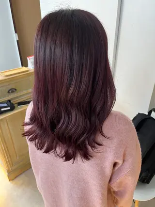 ミディアム 三品 早妃のヘアスタイル
