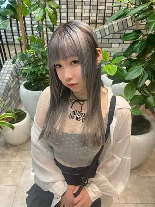 ロング カラー ホワイトカラー/梅田 ハイトーン/しんのヘアスタイル