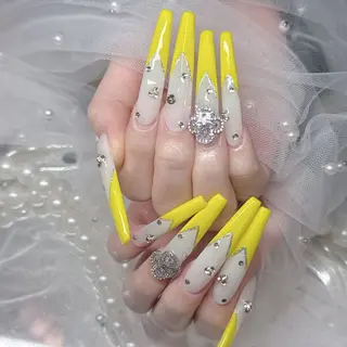 ネイル 長さだし専門Minami所属・MN Nail salonのネイルデザイン