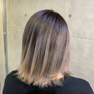 ミディアム カラー 及川シゲル 髪質改善講師のヘアスタイル