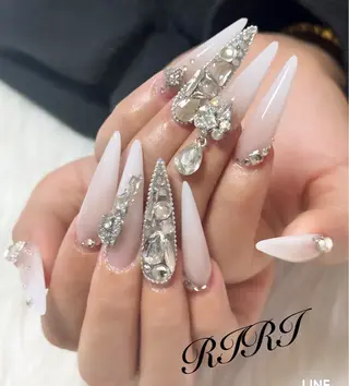 ネイル riri オーナーのネイルデザイン