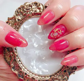 ネイル CROWN プライベートサロンのネイルデザイン