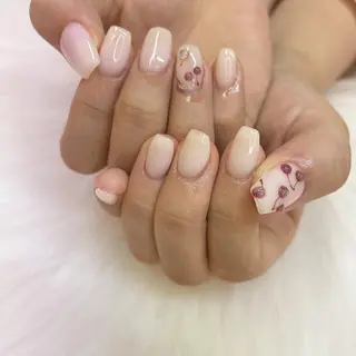 ネイル KUKU所属・KUKU nailのネイルデザイン